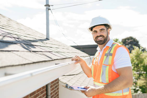 Best Roof Gutter Cleaning  in South Greensburg, PA